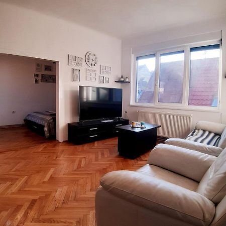 Apartment Pops 2 Cluj-Napoca Extérieur photo
